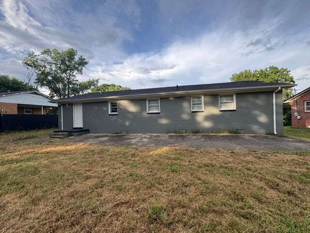 Property Photo: 108 Allen Dr TN 37398
