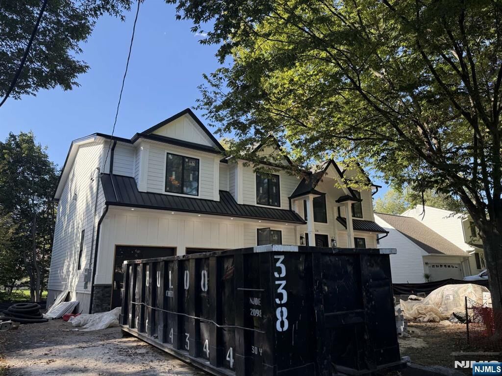 Property Photo:  628 Falmouth Avenue  NJ 07652 