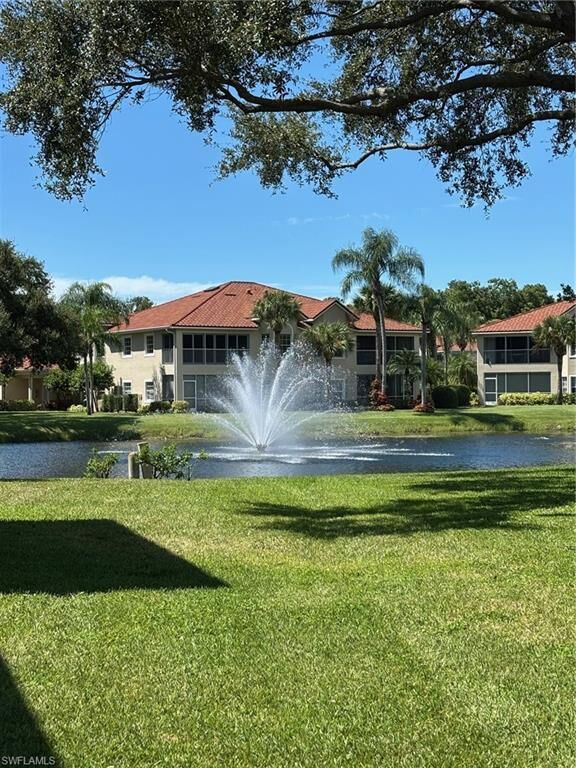 Property Photo: 6225 Bellerive Ave 1504 FL 34119