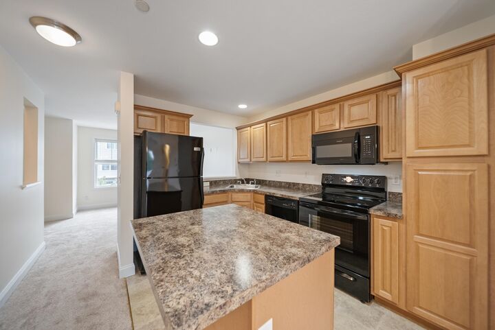Property Photo:  171 Silver Street  NH 03103-2712 