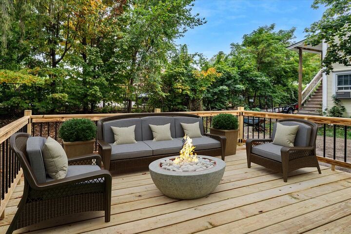 Property Photo:  75 School Street  NH 03235 