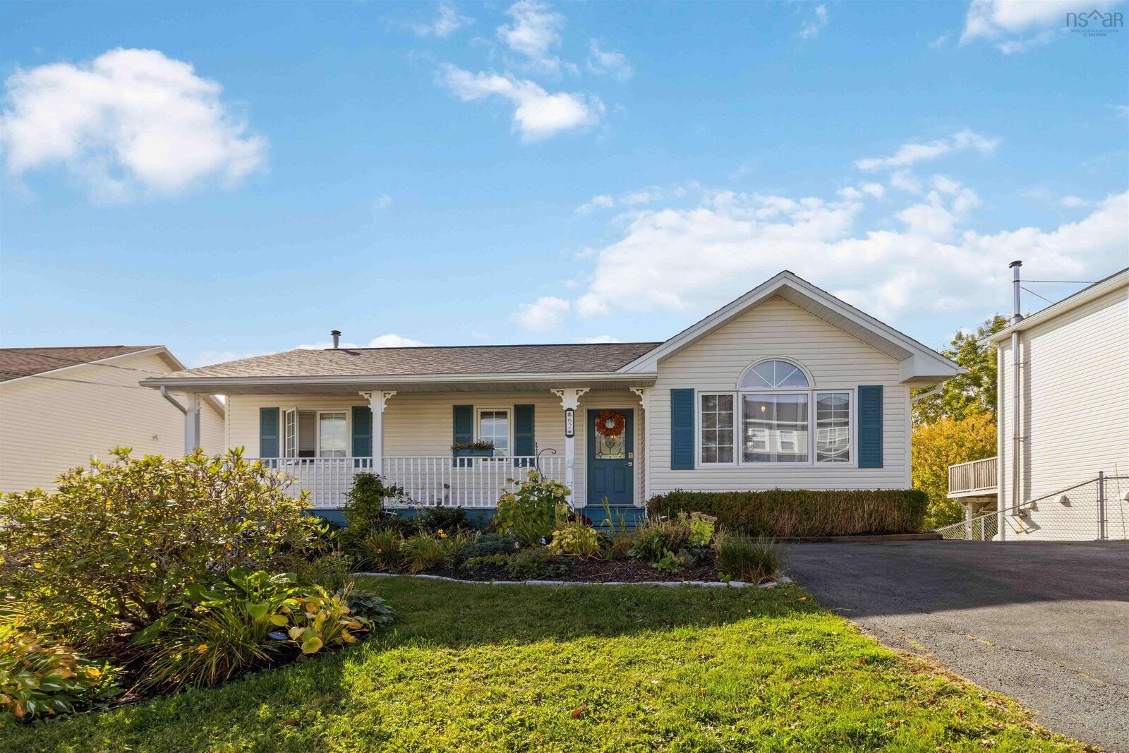 Property Photo:  62 Bucheron Crescent  NS B4E 3H1 