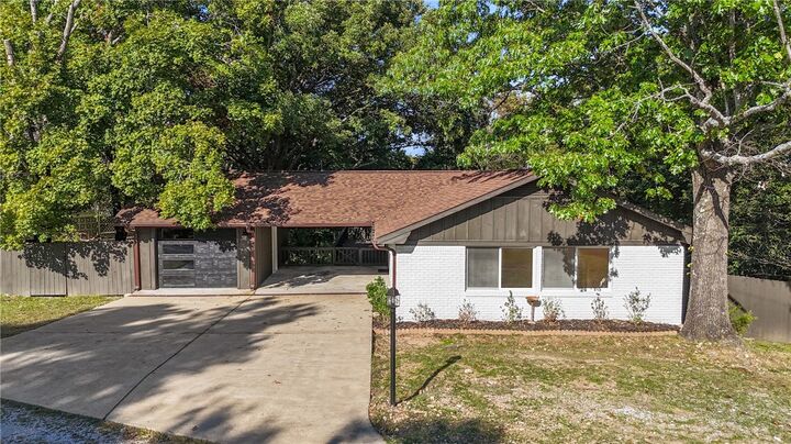 Property Photo:  56 Ridge Road  AR 72631