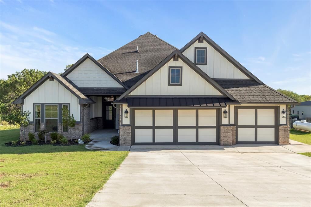 Property Photo:  1093 Wild Rye Court  OK 73010 