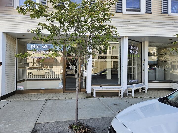 Property Photo:  41 Atlantic Avenue 1  MA 01945 