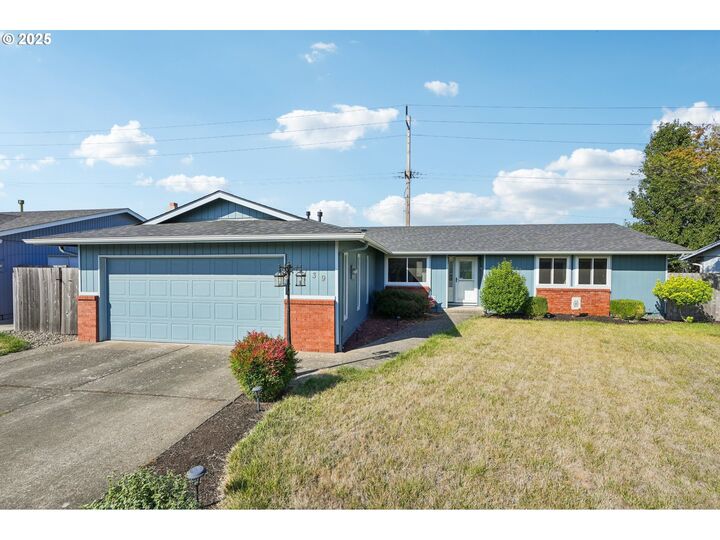 Property Photo: 1139 Cynthia Ct N OR 97303