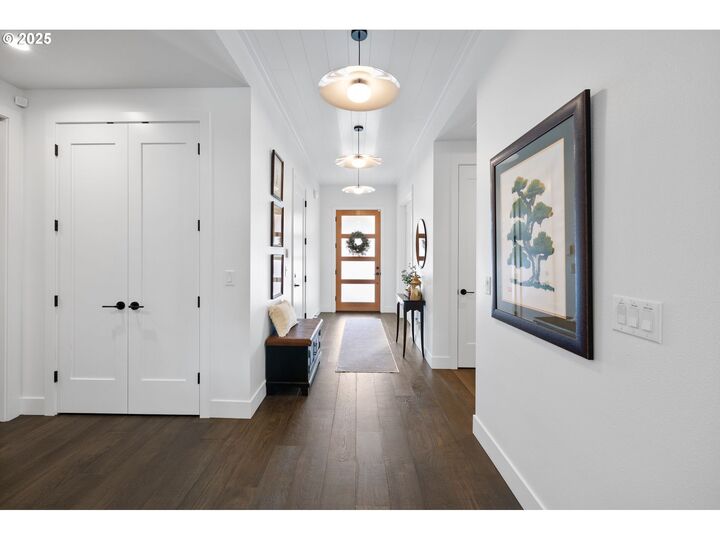 Property Photo:  16808 NE 80th St  WA 98682 