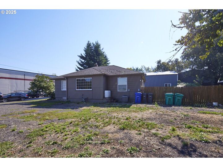 5160 NE Columbia Blvd  Portland OR 97218 photo