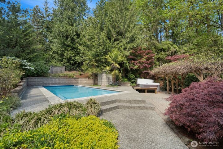 Property Photo: 29729 NE 178th Place WA 98019