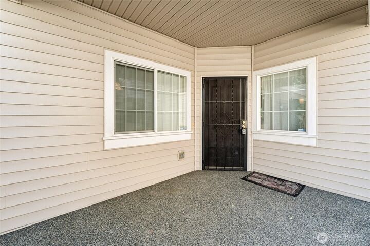 Property Photo:  17623  133rd Place SE  WA 98058 