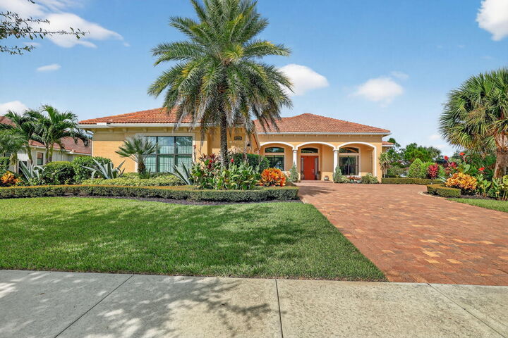 2960 SW English Garden Drive  Palm City FL 34990 photo