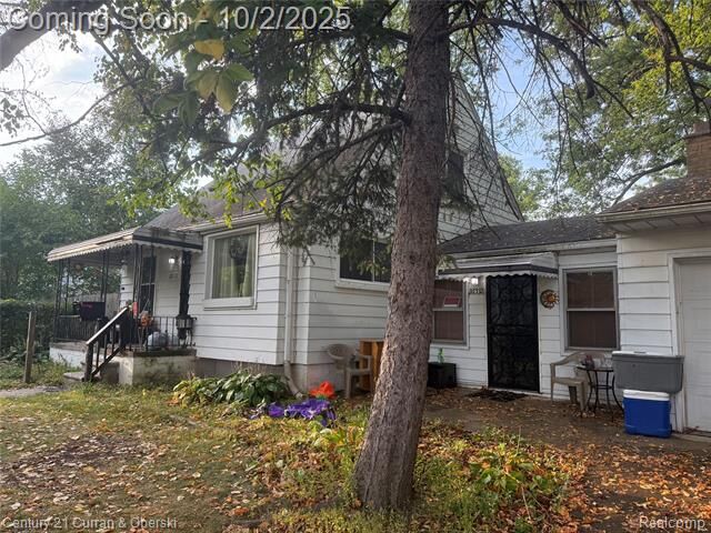Property Photo: 26532 Powers Avenue MI 48125
