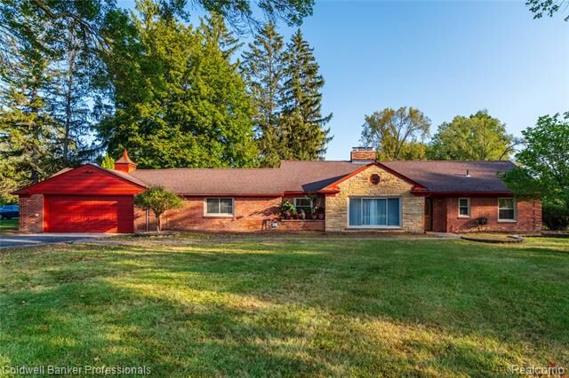 Property Photo:  25100 Peekskill  MI 48033 