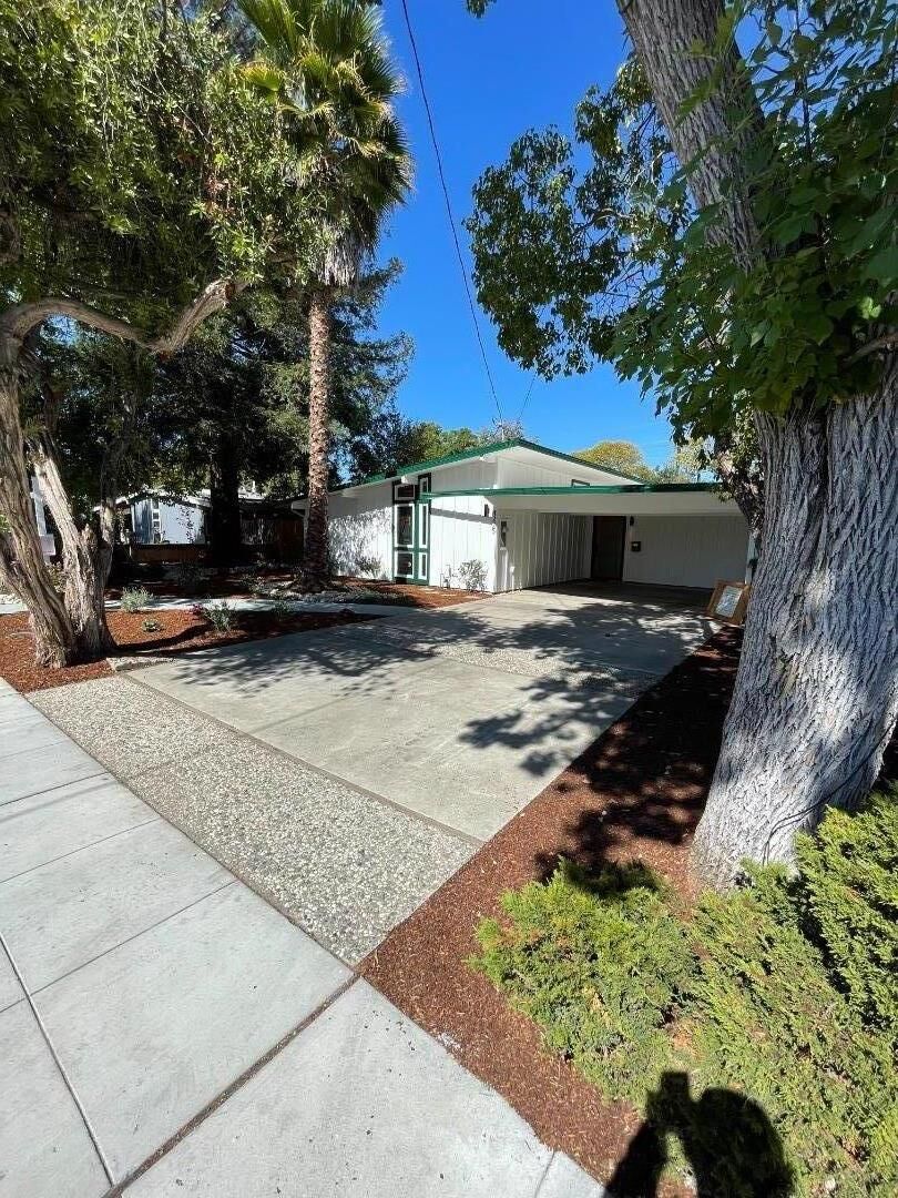 Property Photo:  4225 Park Boulevard  CA 94306 