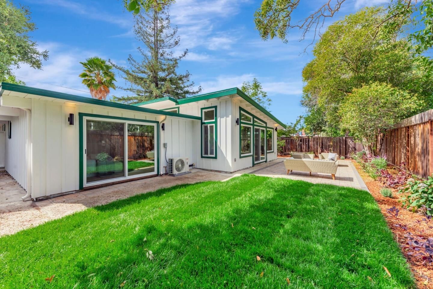 Property Photo:  4225 Park Boulevard  CA 94306 