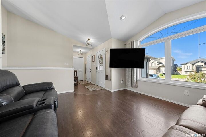 Property Photo: 439 Snead Crescent SK S0K 4S1