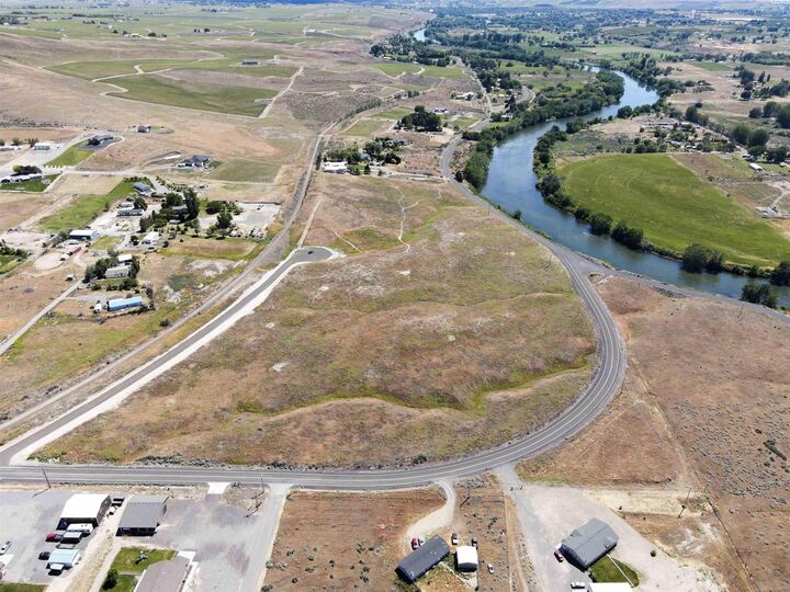 Property Photo:  11647 E Ruppert Rd  WA 99320 