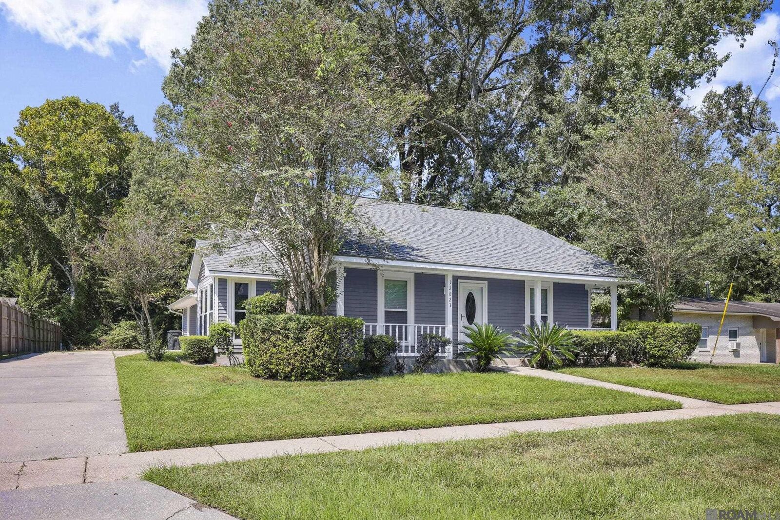 Property Photo:  12023 Elva Dr  LA 70816