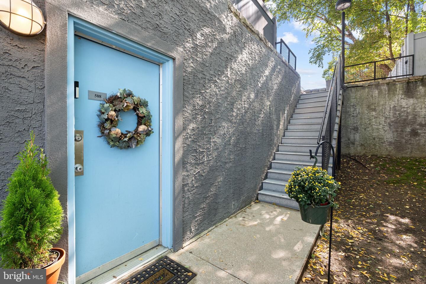 Property Photo:  182 Gay Street 508  PA 19128 