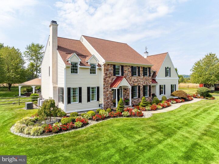 Property Photo:  1100 Pineville Road  PA 18938