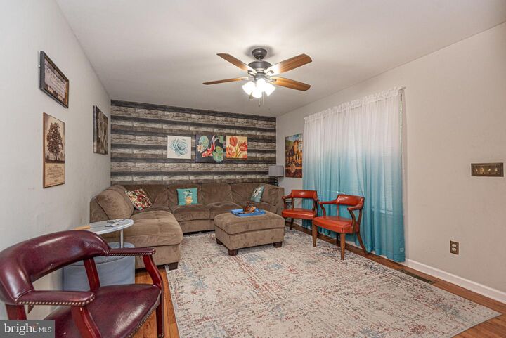 Property Photo: 6719 Lenape Place MD 21863