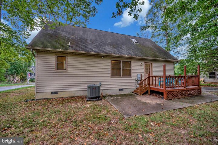 Property Photo:  348 Yorktown Boulevard  VA 22508 