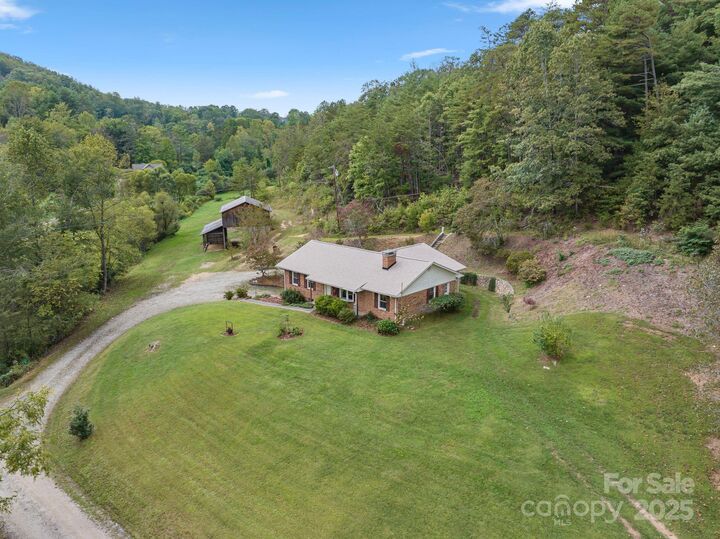 25 Mezzo Cove  Asheville NC 28804 photo