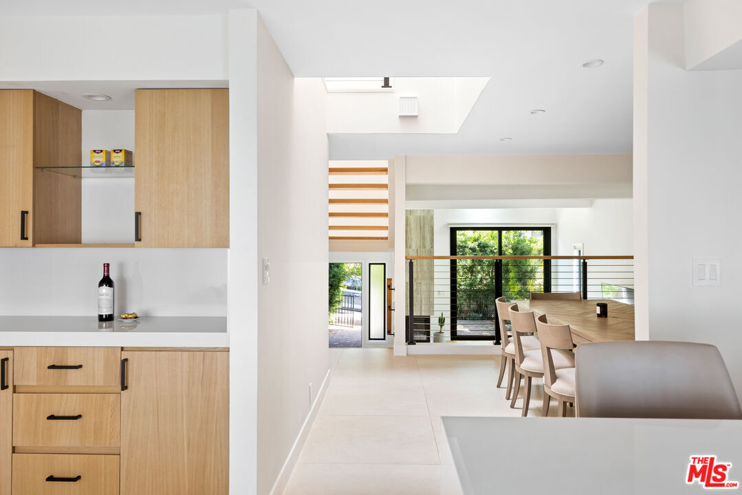 Property Photo:  1549 Palisades Dr  CA 90272 