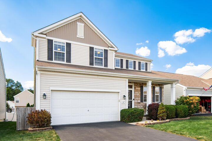 Property Photo:  349 Ravensdale Place  OH 43119 