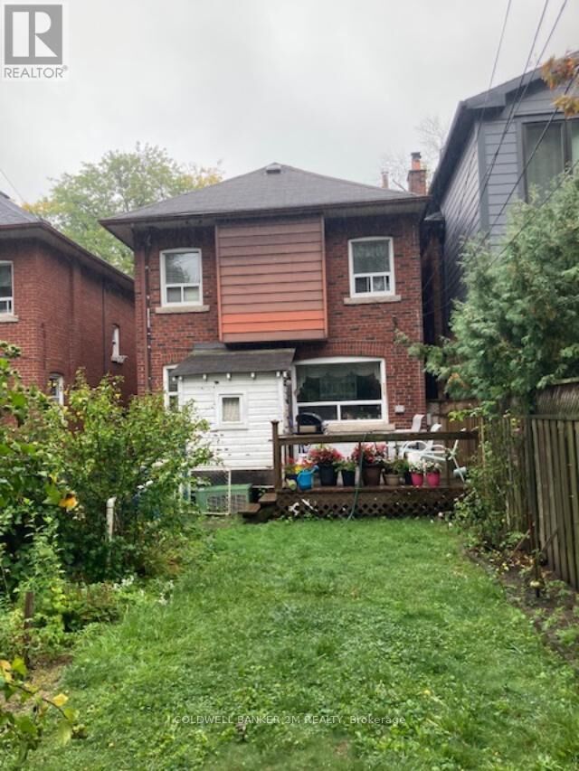 Property Photo:  296 Briar Hill Avenue  ON M4R 1J2 