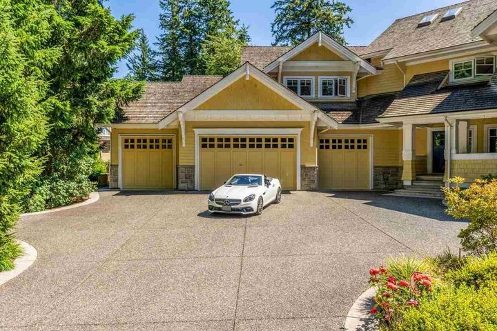 Property Photo: 13356 26 Avenue BC V4P 1Y3