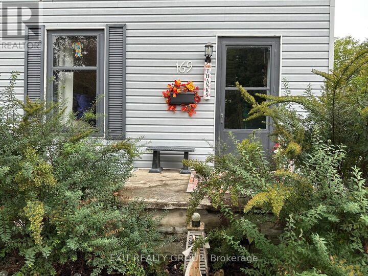 Photo de la propriété:  169 Green Street  ON K9A 3W5 