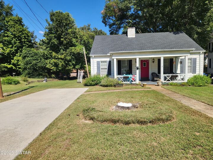 Property Photo: 119 Fairmont Avenue TN 38301