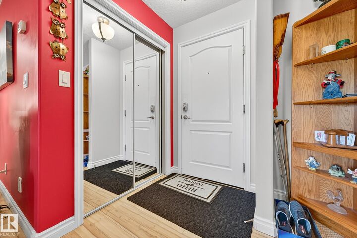Property Photo: 9995 93 Avenue 202 AB T8L 1N5