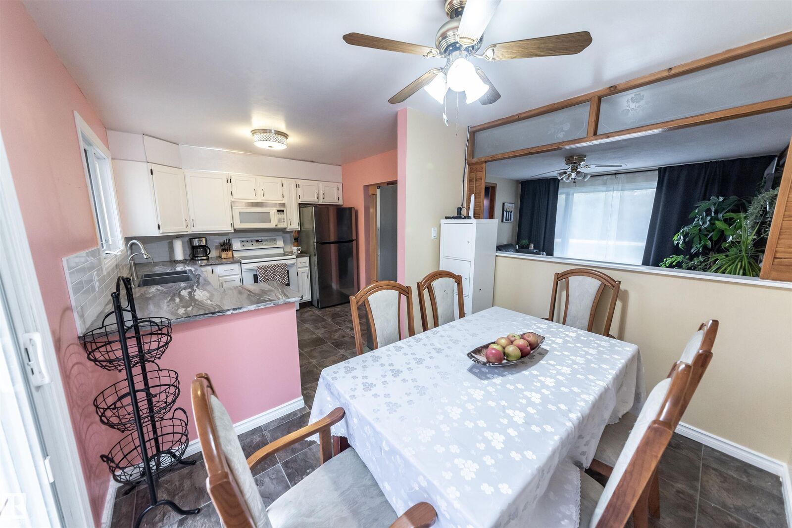 Property Photo: 54227 Rge Road 41 4 AB T0E 0A1