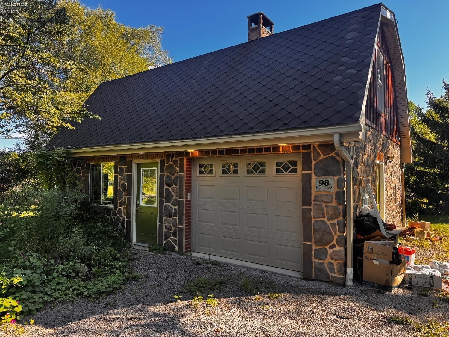 Property Photo:  98 Berlin Road  OH 44841 