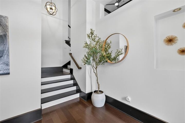 Property Photo:  745 Fountainhead Lane NE 118  GA 30324 