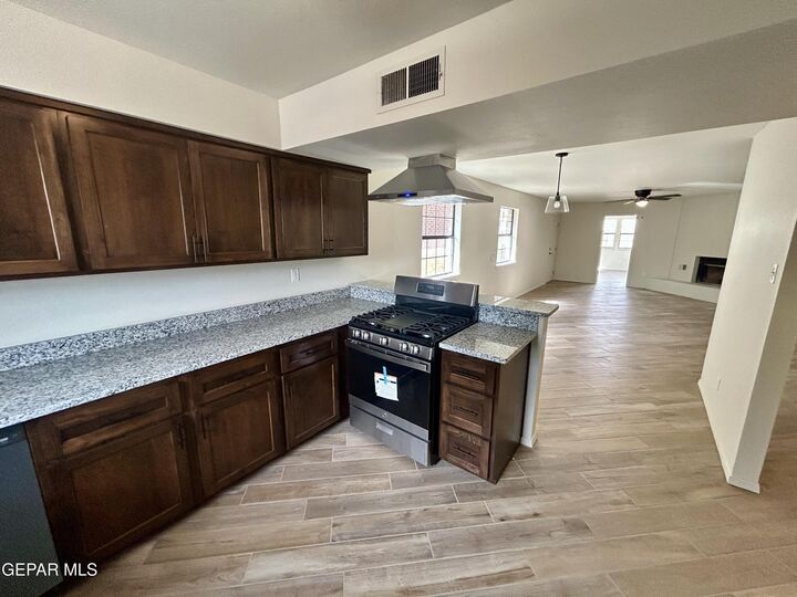 Property Photo: 10905 Sagebrush Way A&Ampb TX 79936