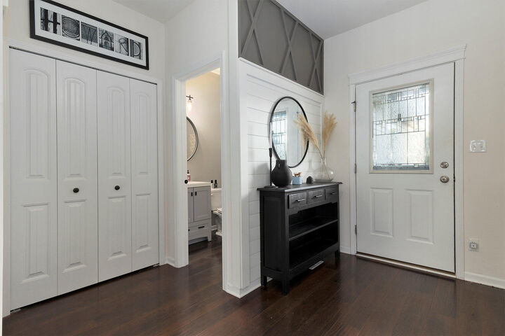 Property Photo: 1452 Gossett Mill Avenue IN 46304