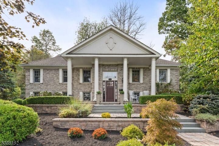 14 Dorset Ln  Millburn Twp. NJ 07078 photo