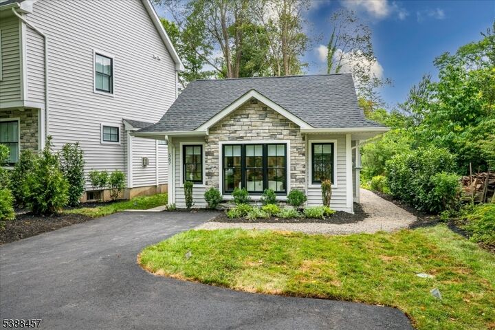Property Photo: 567 Riverside NJ 08540
