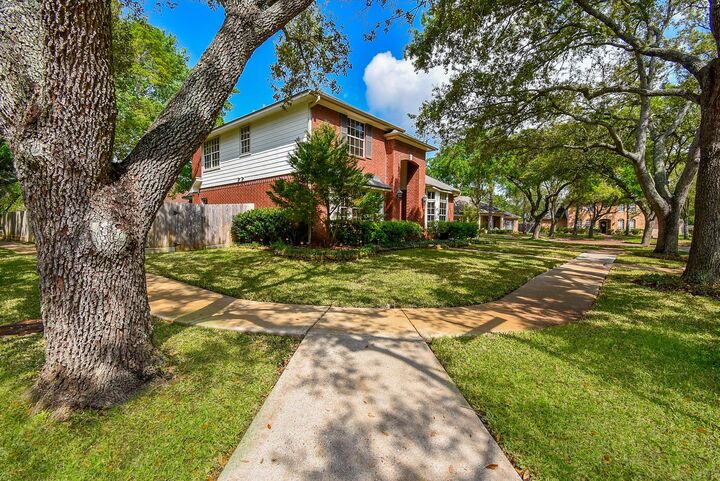 Property Photo:  3214 Explorer Cove  TX 77479 