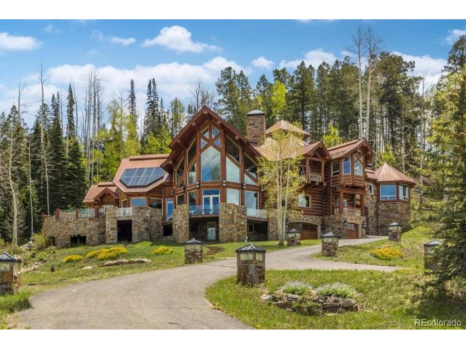 Property Photo:  119 Touchdown Dr  CO 81435 