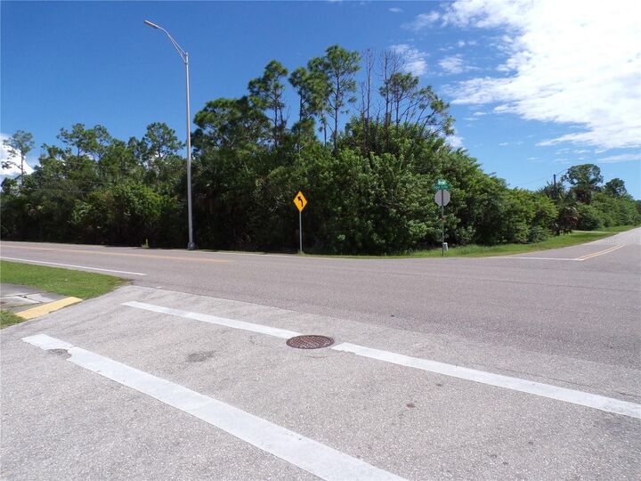 Property Photo: 261 Aqui Esta Drive FL 33950