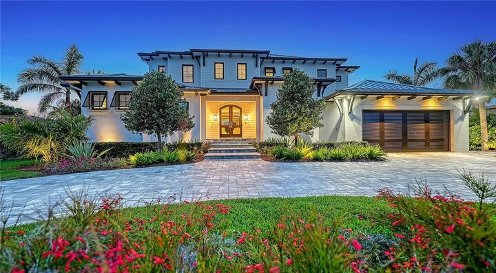Property Photo:  612 Mourning Dove Drive  FL 34236 