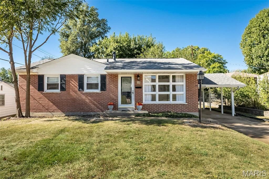 Property Photo: 57 Saint Francis Lane MO 63301