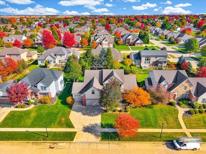 Property Photo:  2803 Luke Road  IL 61704 