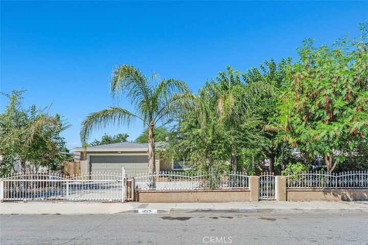 Property Photo:  642 S Rosario Avenue  CA 92583 
