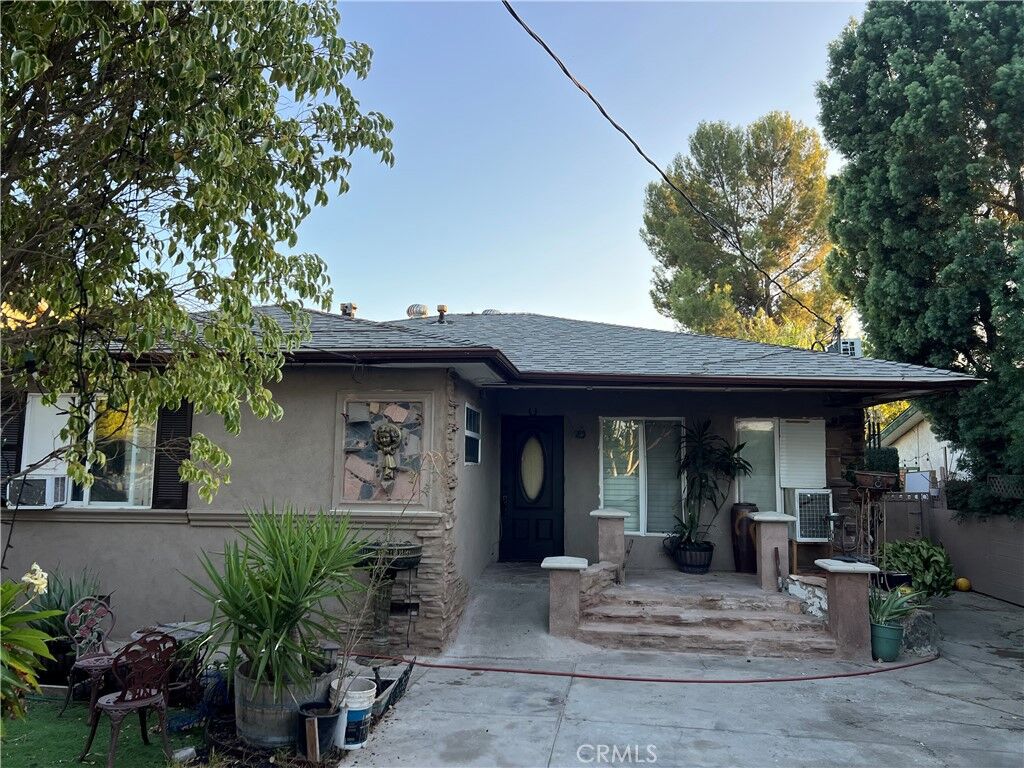Property Photo: 2790 11th St CA 92507