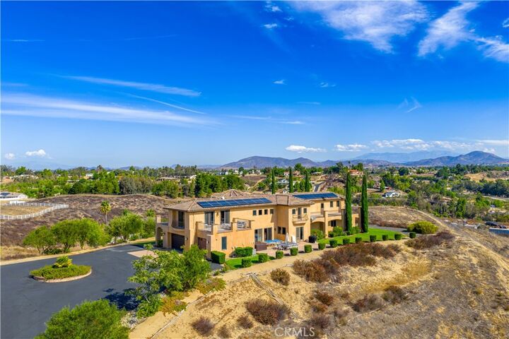 Property Photo:  34970 Calle Campo  CA 92592 